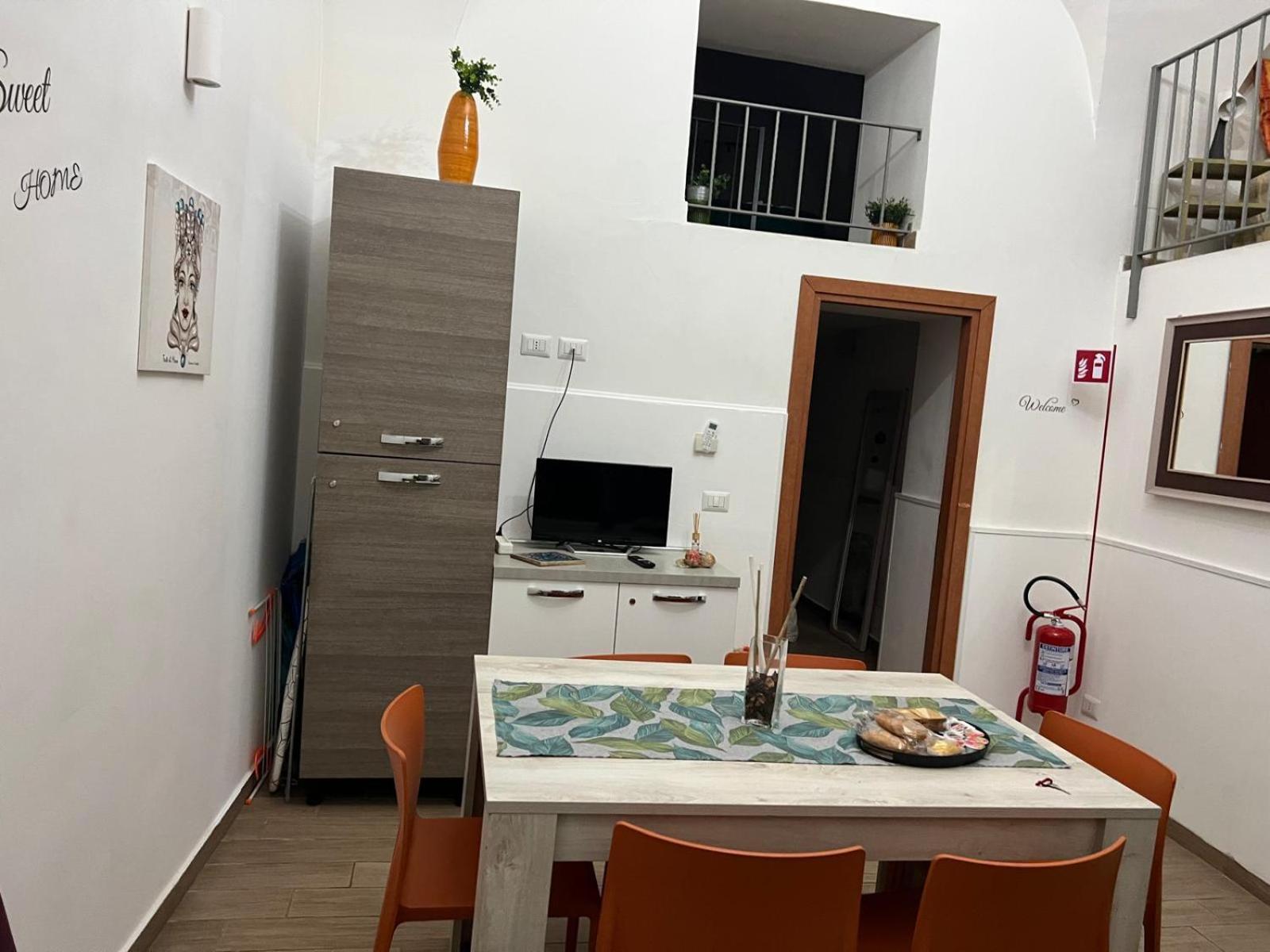 Due Passi Dal Centro Apartment Catania Luaran gambar